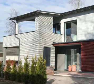 Hirsitalo Espoo, Kontio