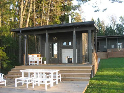 Loma-asunto ja sauna Kirkkonummi